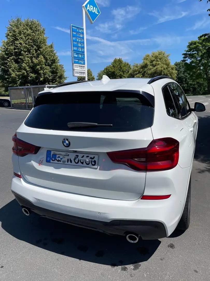 BMW X3 xDrive 20 d M Sport Pano HuD CarPlay 2. Hand Leder Weiß - 2