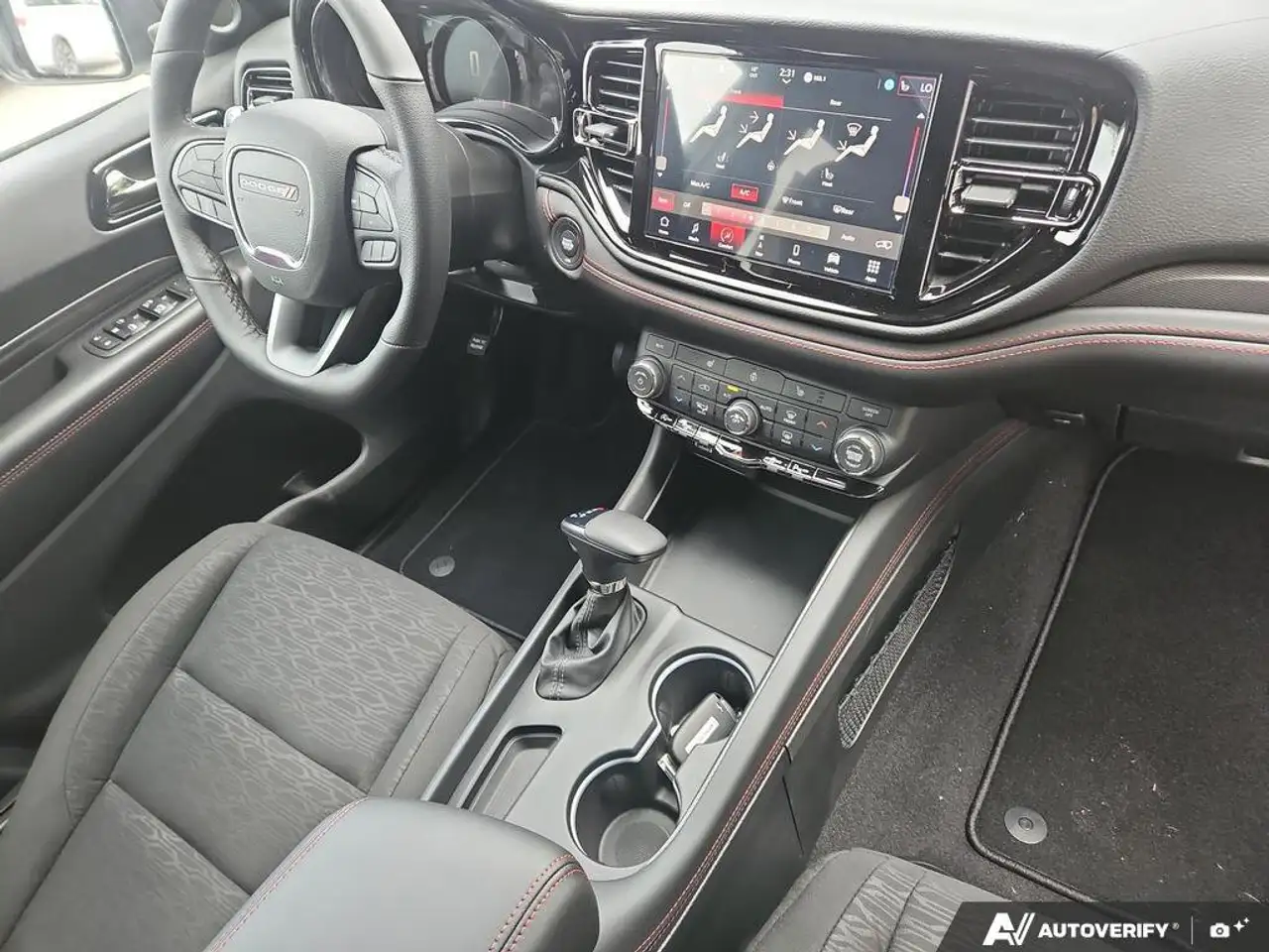 Dodge Durango снимка Dodge Durango