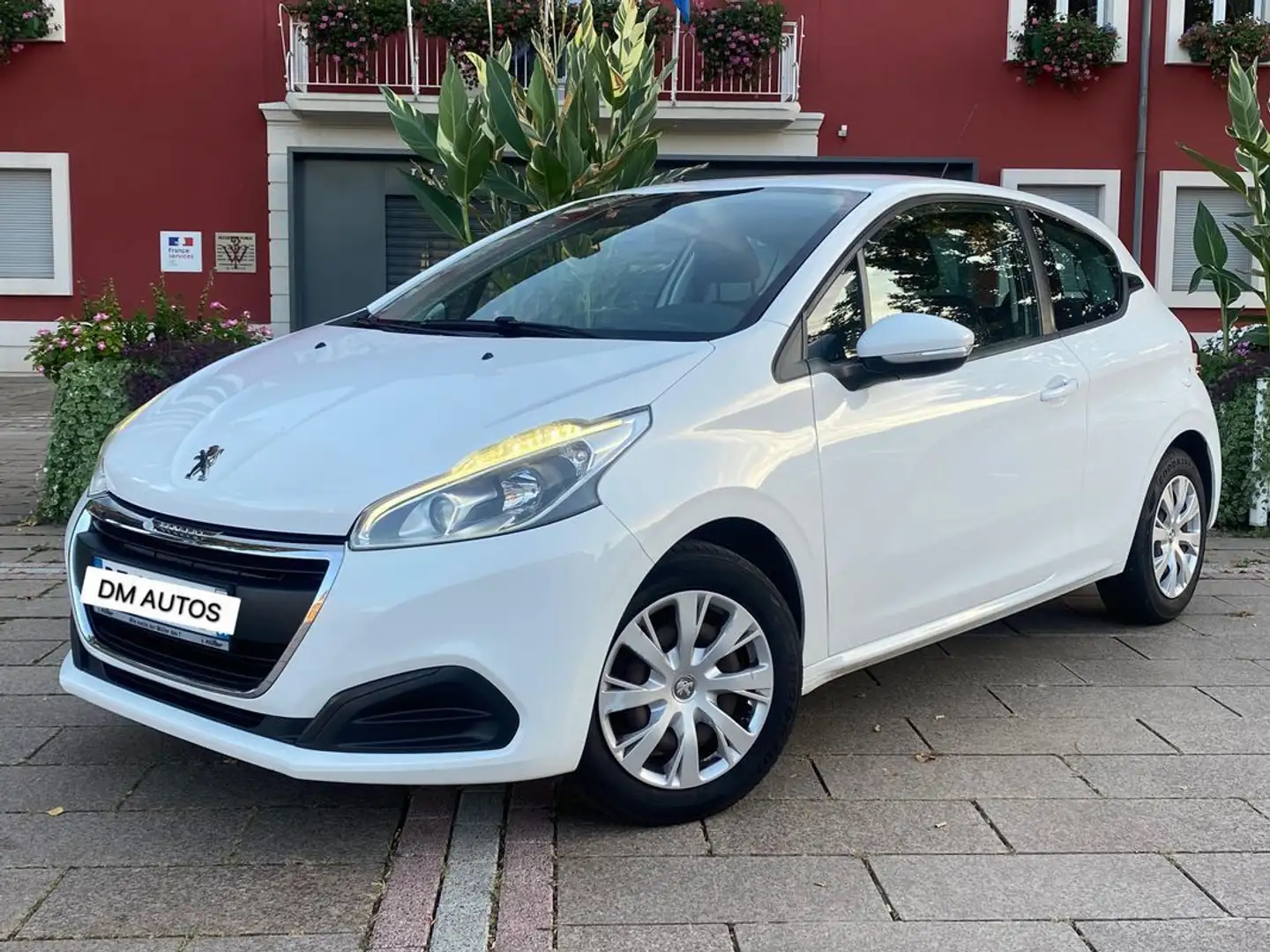 Peugeot 208 1.2i active 111 105 kms 2015 Wit - 1