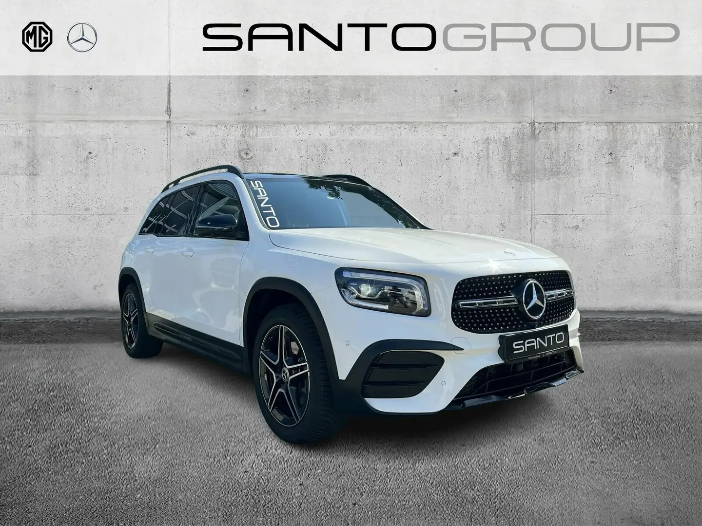 Mercedes-Benz GLB 250 GLB 250 4MATIC AMG Line LED NAVI PANO LEDER 360° Alb - 1