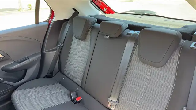 Opel Corsa view 9
