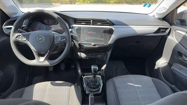 Opel Corsa view 11