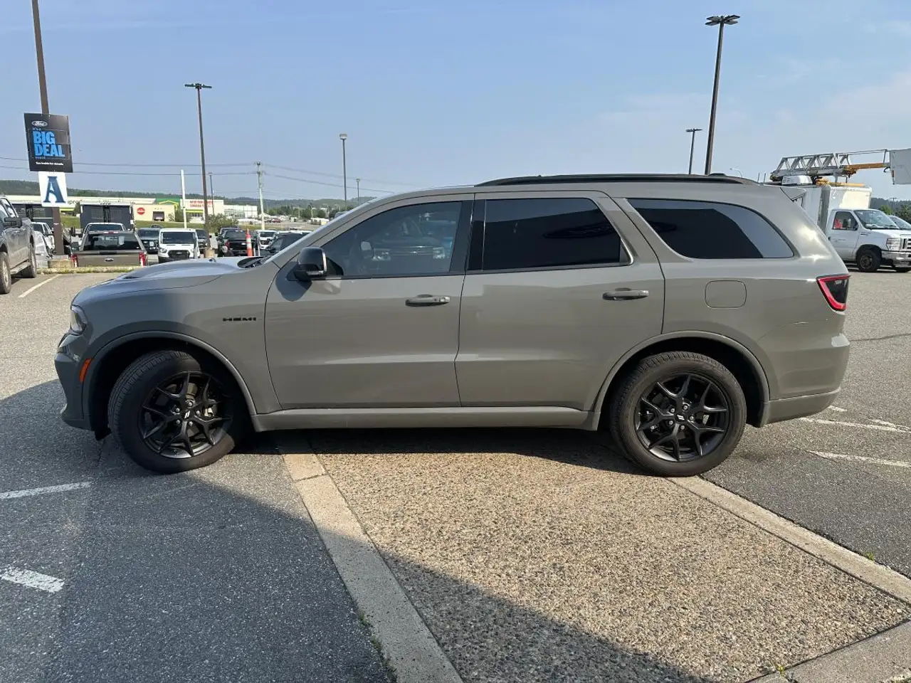 Dodge Durango снимка Dodge Durango