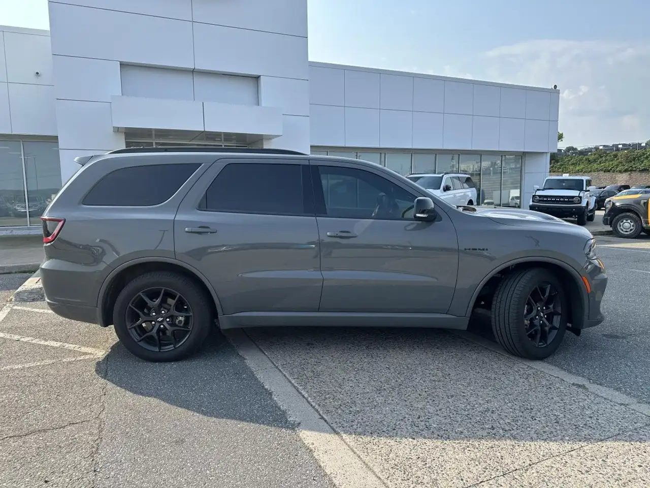 Dodge Durango снимка Dodge Durango