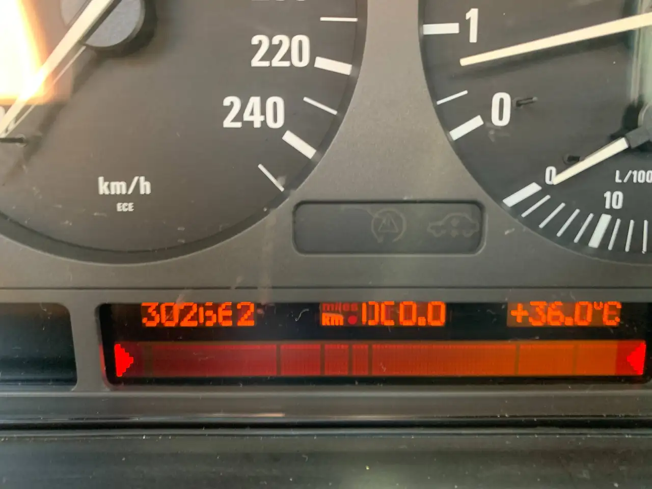 BMW 523i, foto 10