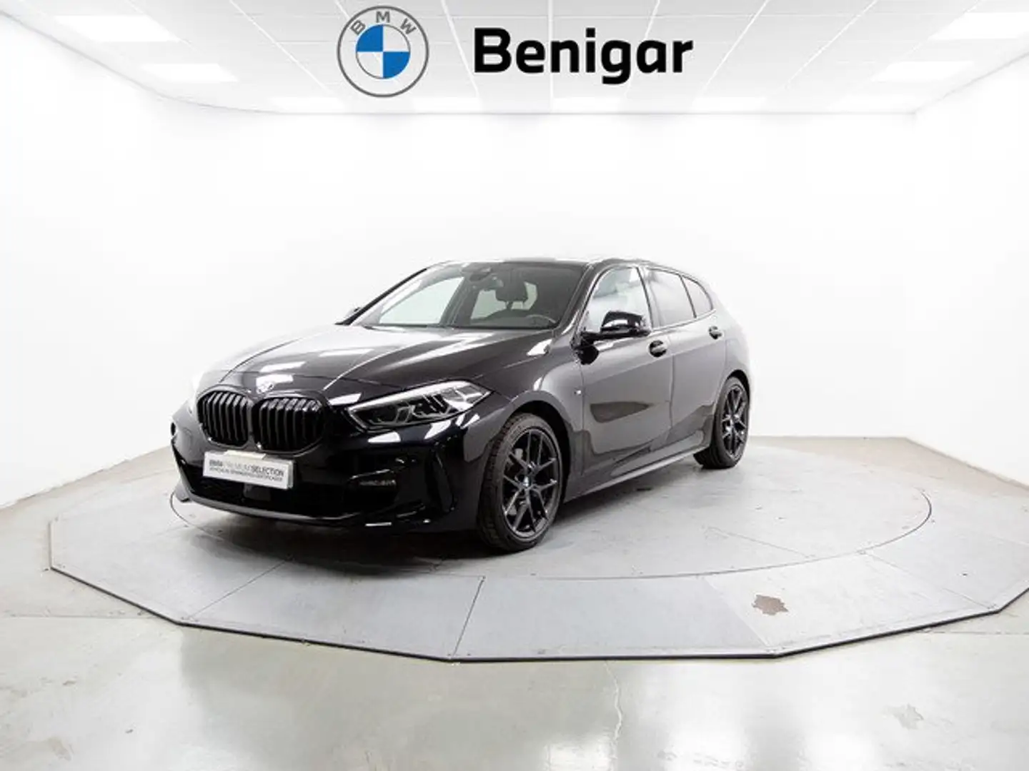 BMW 118 118iA Negro - 1