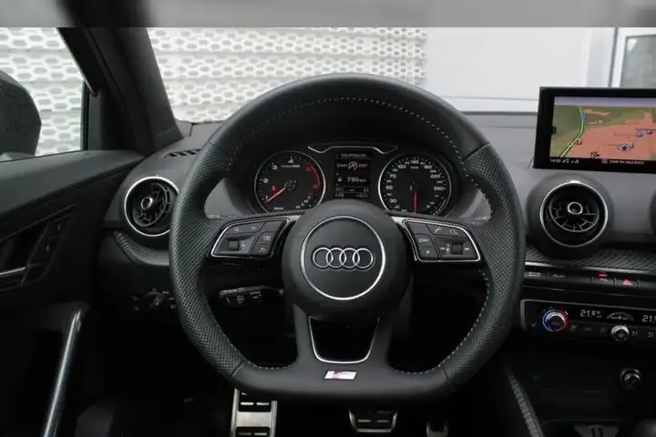 Audi Q2 2020, foto 4