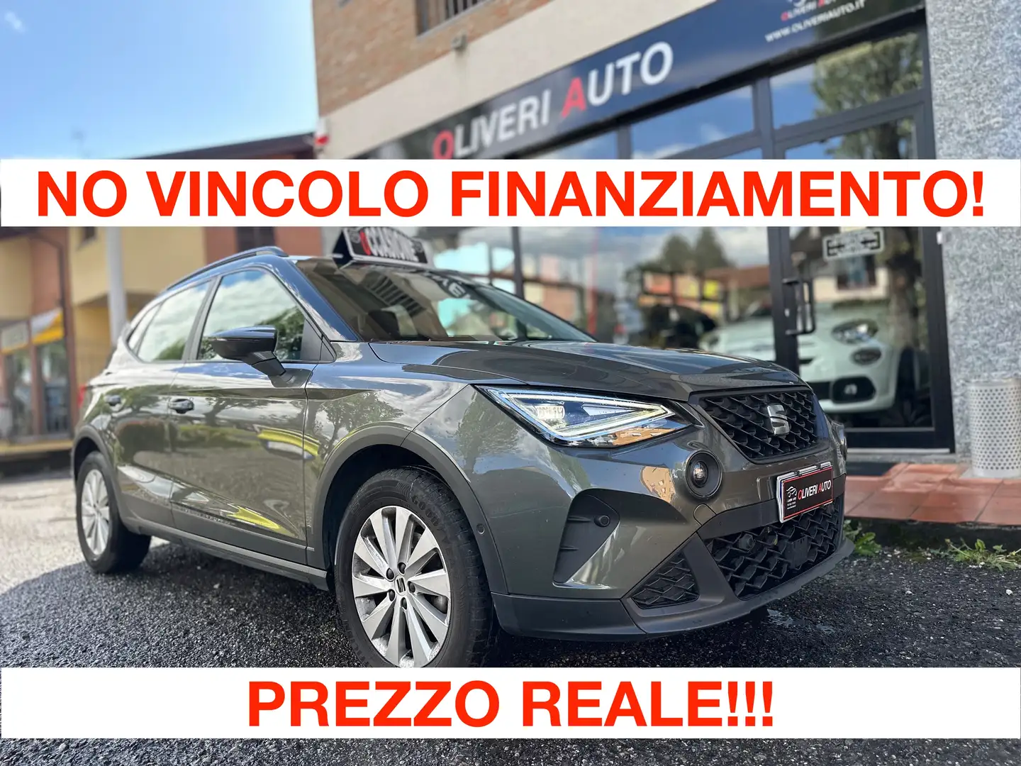 SEAT Arona Arona TSI 95cv Style Retrocamera LED PREZZO VERO! Gris - 1