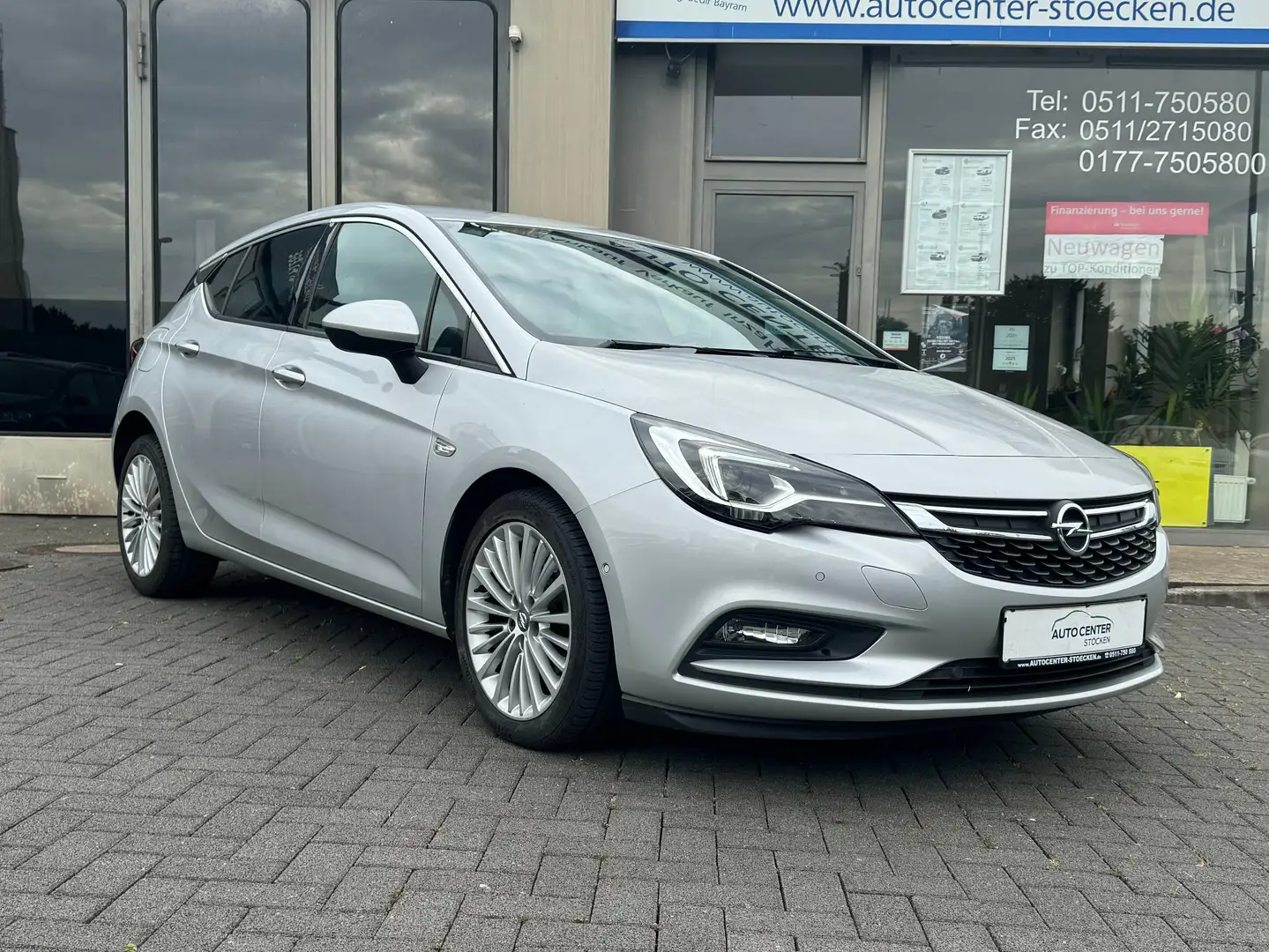 Opel Astra Innovation NaviKameraLED TeilederHEAD-UP Garantie Silber - 1