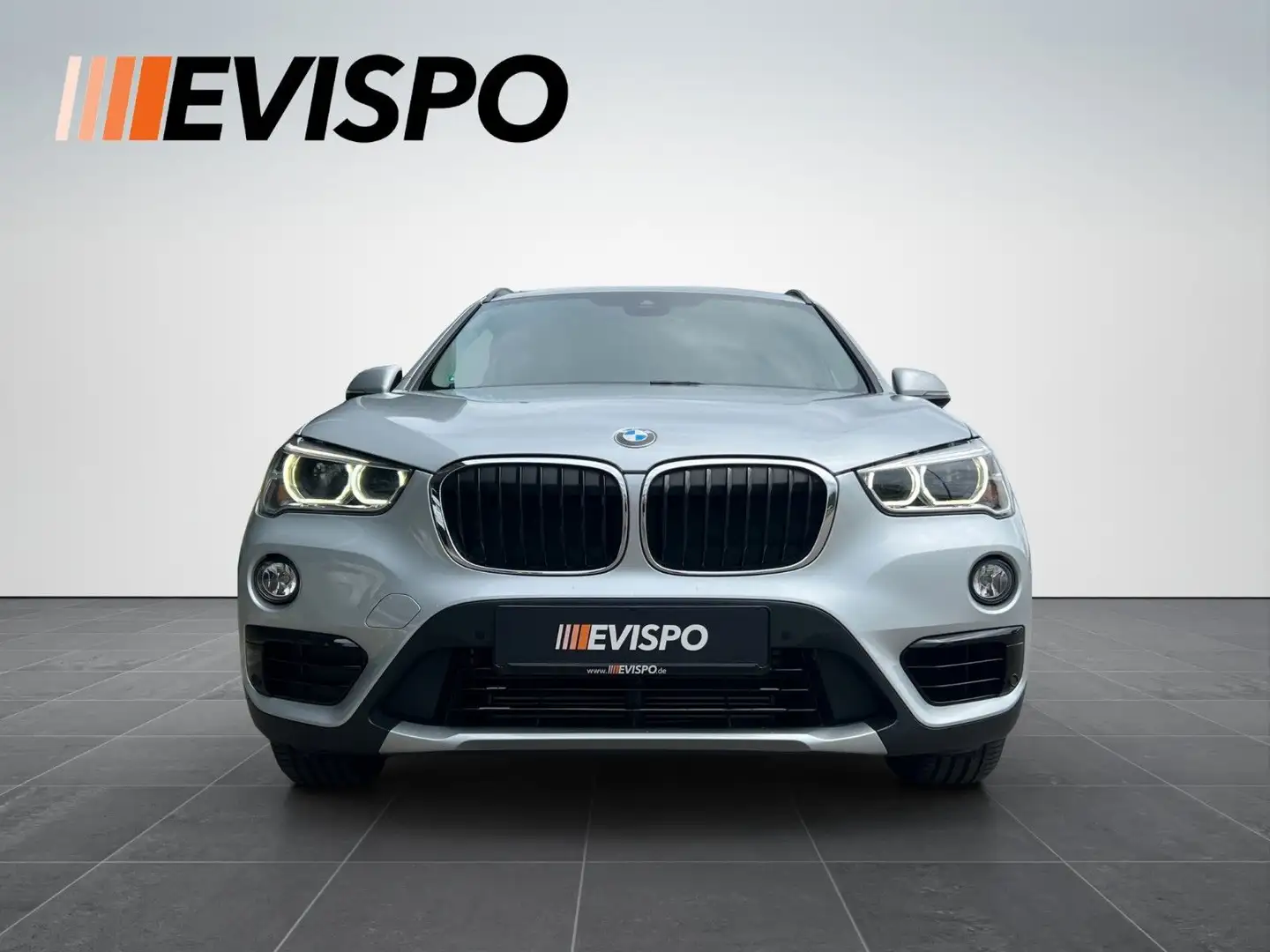 BMW X1 sDrive 18i Sport Line*Leder*Shadow*Navi*HiFi* Argent - 2