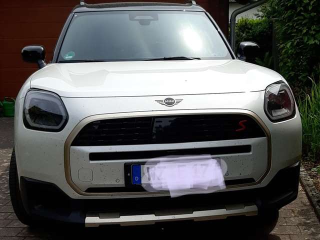 Imagine MINI Cooper Countryman Mini Countryman S ALL4 Favoured Trim