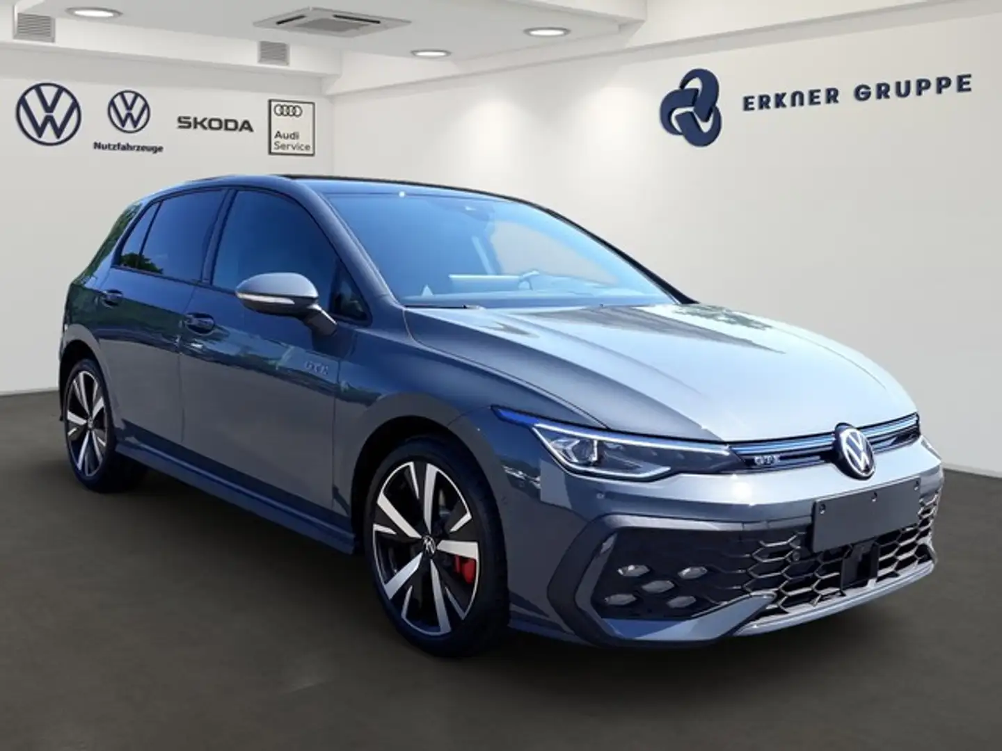 Volkswagen Golf GTE 1.5TSI eHybrid LED+NAVI+KESSY+360°+SHZ Чёрный - 2