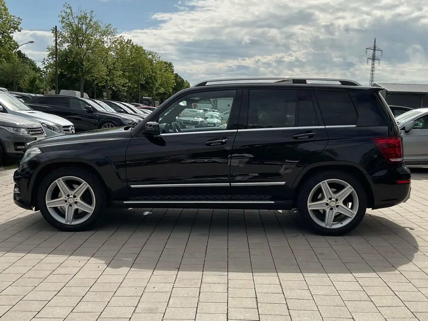 Mercedes-Benz GLK 350 CDI BlueEff.4M.AUT. Pano Navi AMG Line Negru - 2