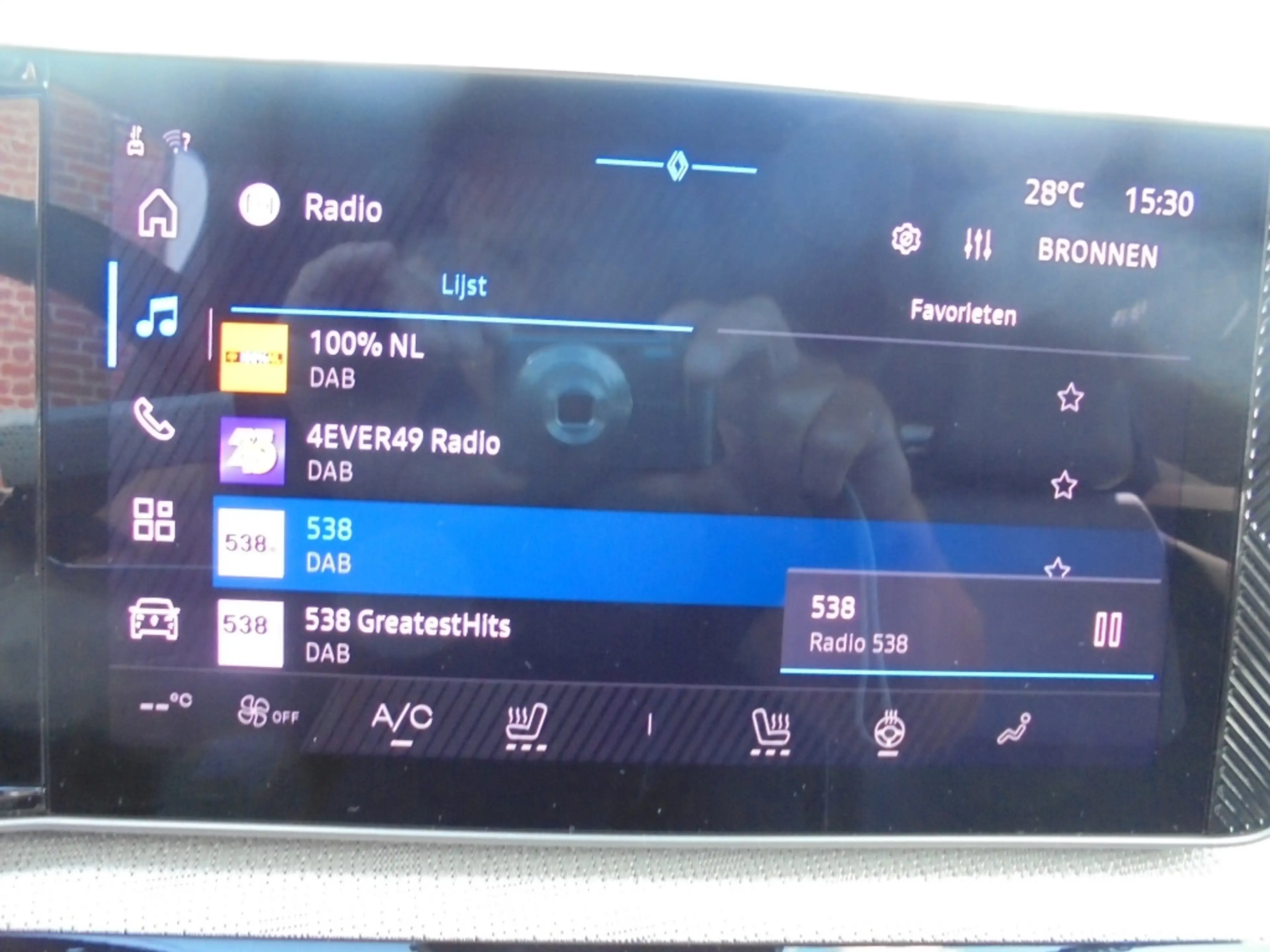 Renault R 5 Roland-Garros 52 kWh||Comfort Range||Harman Cardon — photo 24