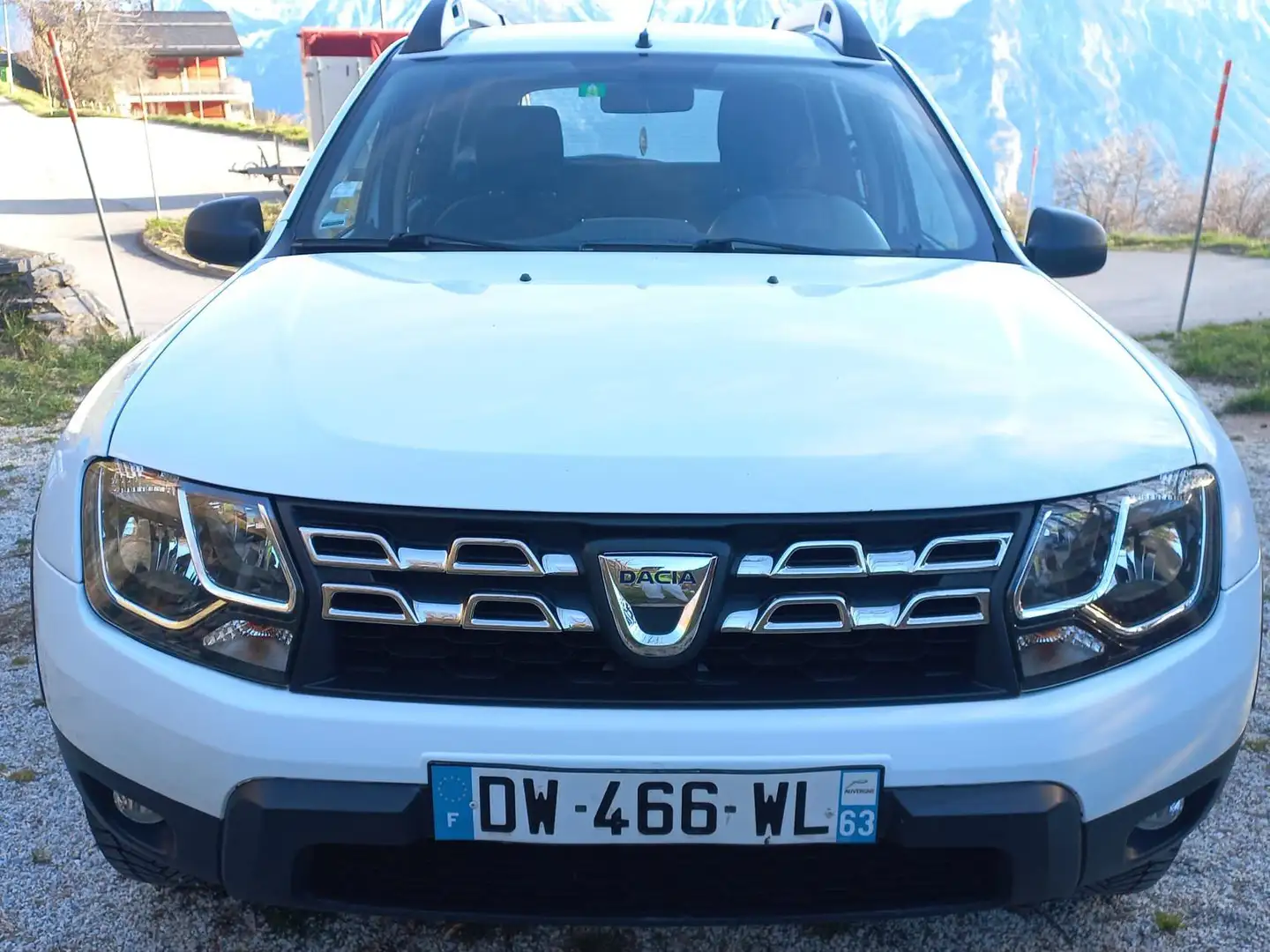 Dacia Duster 1.5 dCi 110 4x4 Lauréate + Bílá - 1