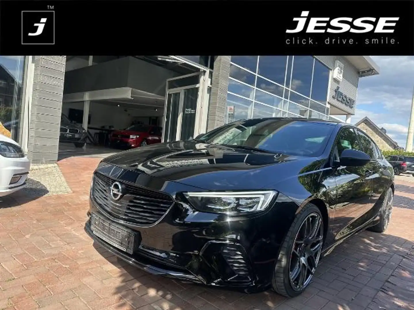 Opel Insignia 2.0 CDTI 4x4 GSi LED ACC Virtual Bose 360° Zwart - 1