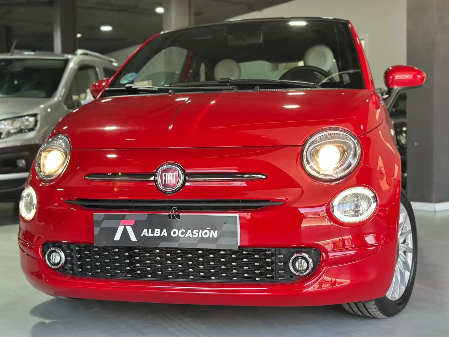 Fiat 500 1.0 Hybrid Dolcevita 52kW Rouge - 2