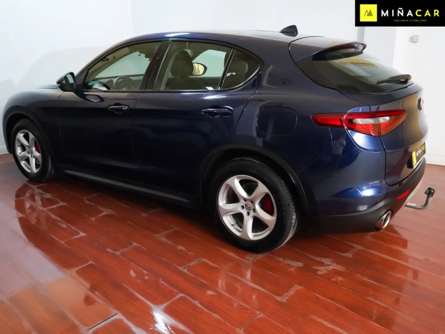 Alfa Romeo Stelvio 2.2 RWD Aut. 150 Azul - 2