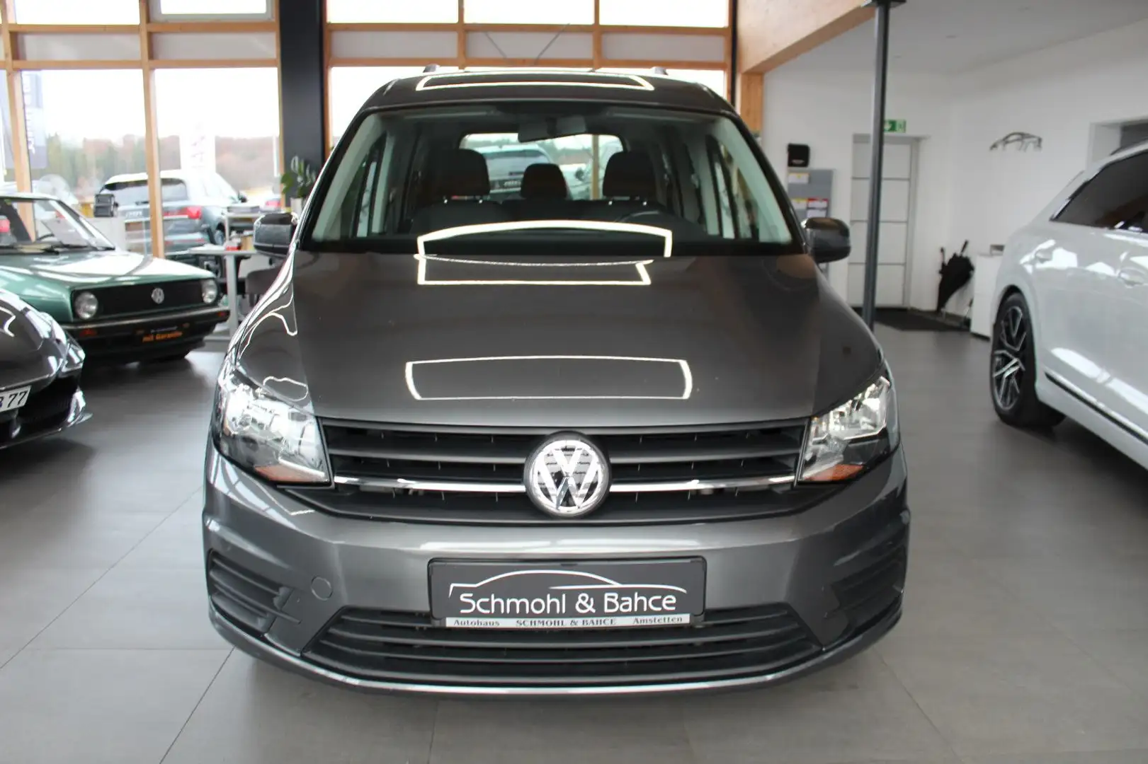 Volkswagen Caddy 1.4 TSI Trendline BMT*5.SITZER*NAVI*PDC* Grau - 2