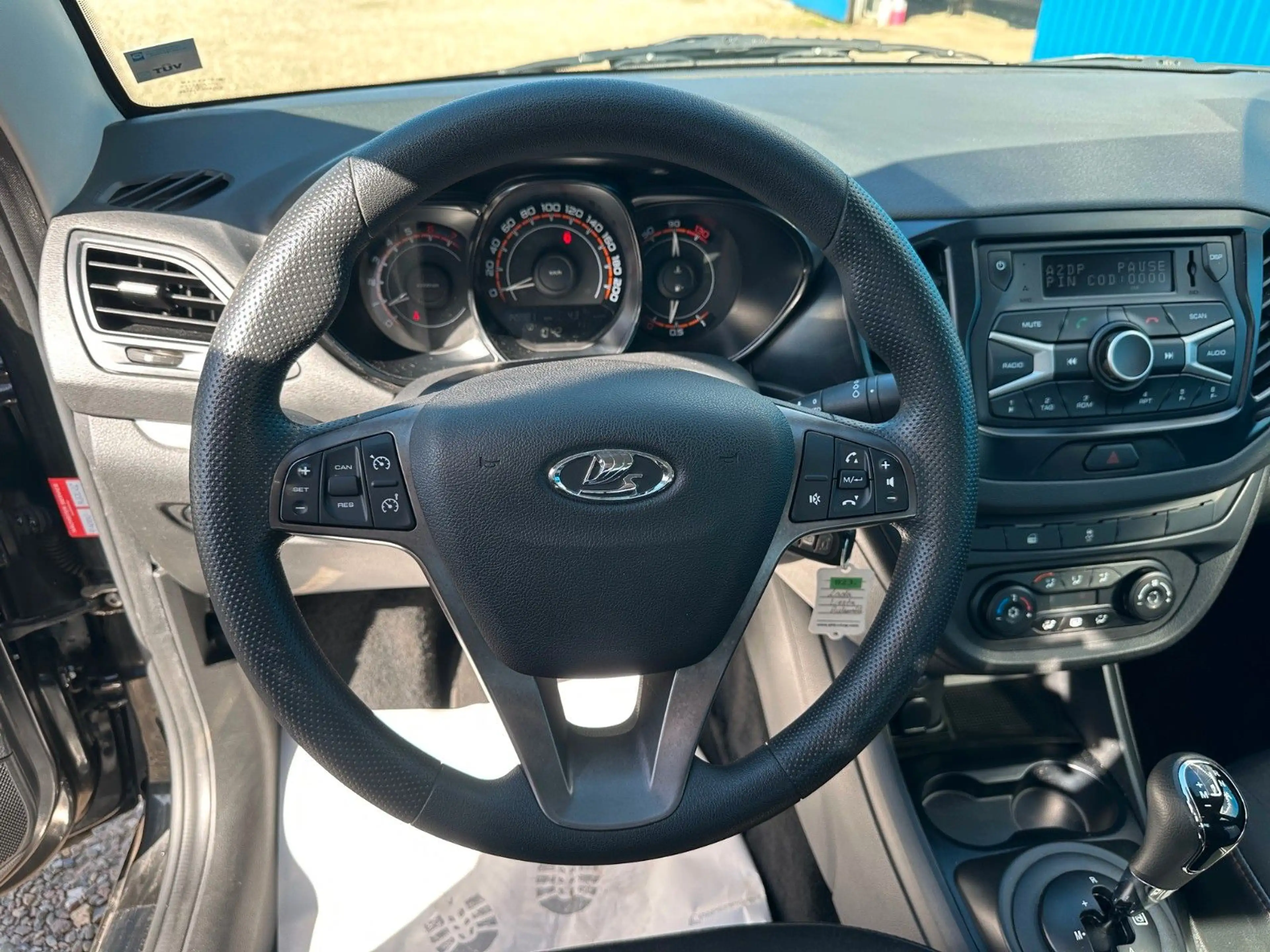Lada Vesta **Automatik**SHZ**Klima**PDC**Allwetter** — photo 11