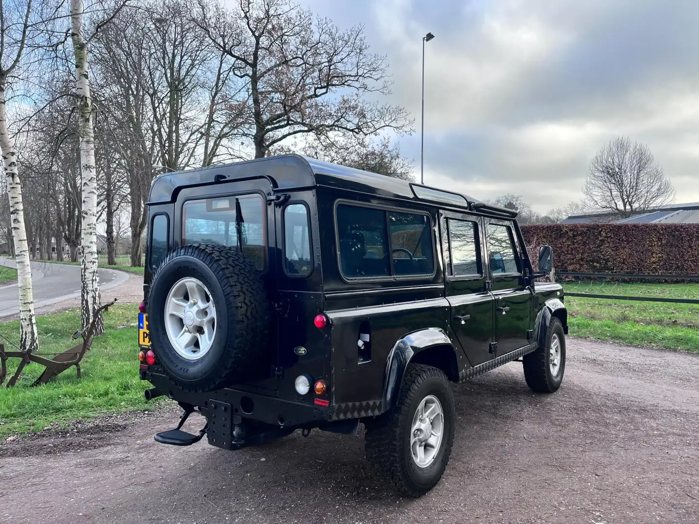 Land Rover Defender 2.5 TD5 110 SW G4 Negro - 2
