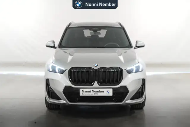 BMW X1 view 2