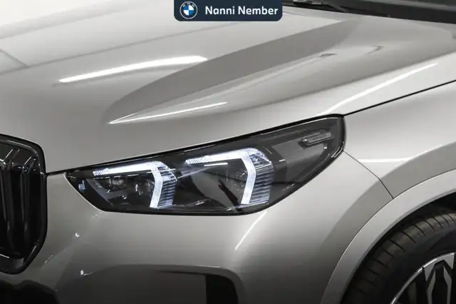 BMW X1 view 5