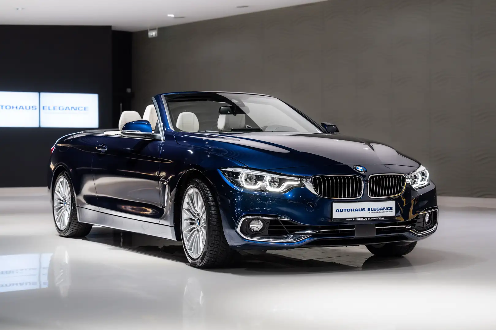 BMW 440 I Cabrio Luxury Line*HUP*1.HD*H/K*DAKOTA*LED Bleu - 2