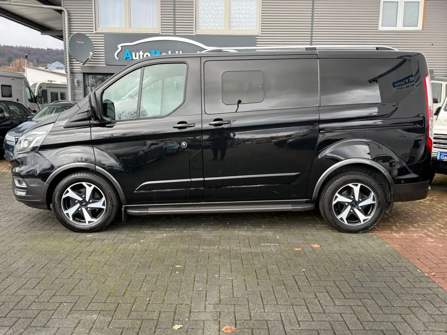 Ford Tourneo Custom Active 320 L1 *1.Hand *Standheiz. Noir - 2