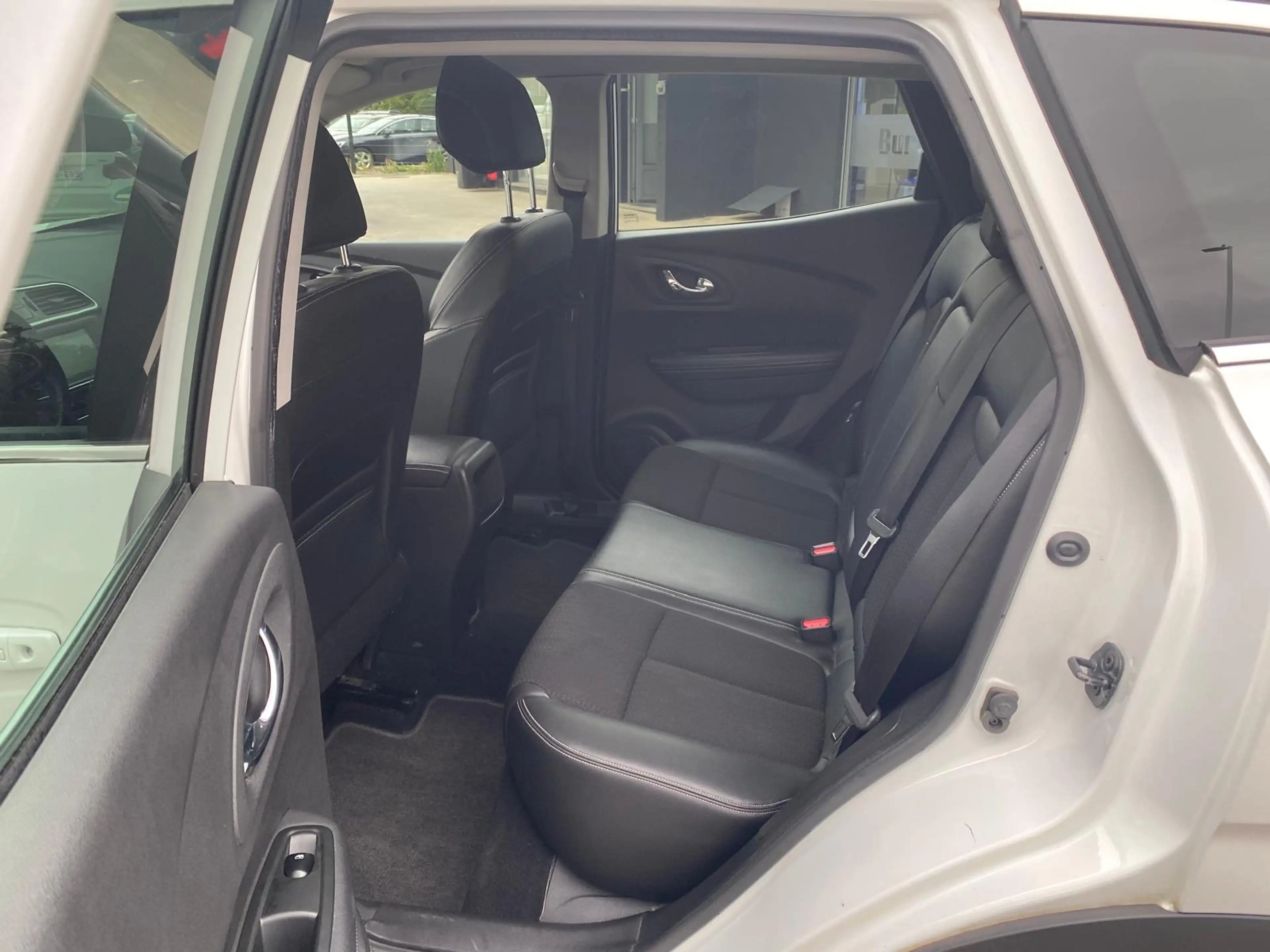 Renault Kadjar Kadjar 1.2 TCe Intens — photo 10