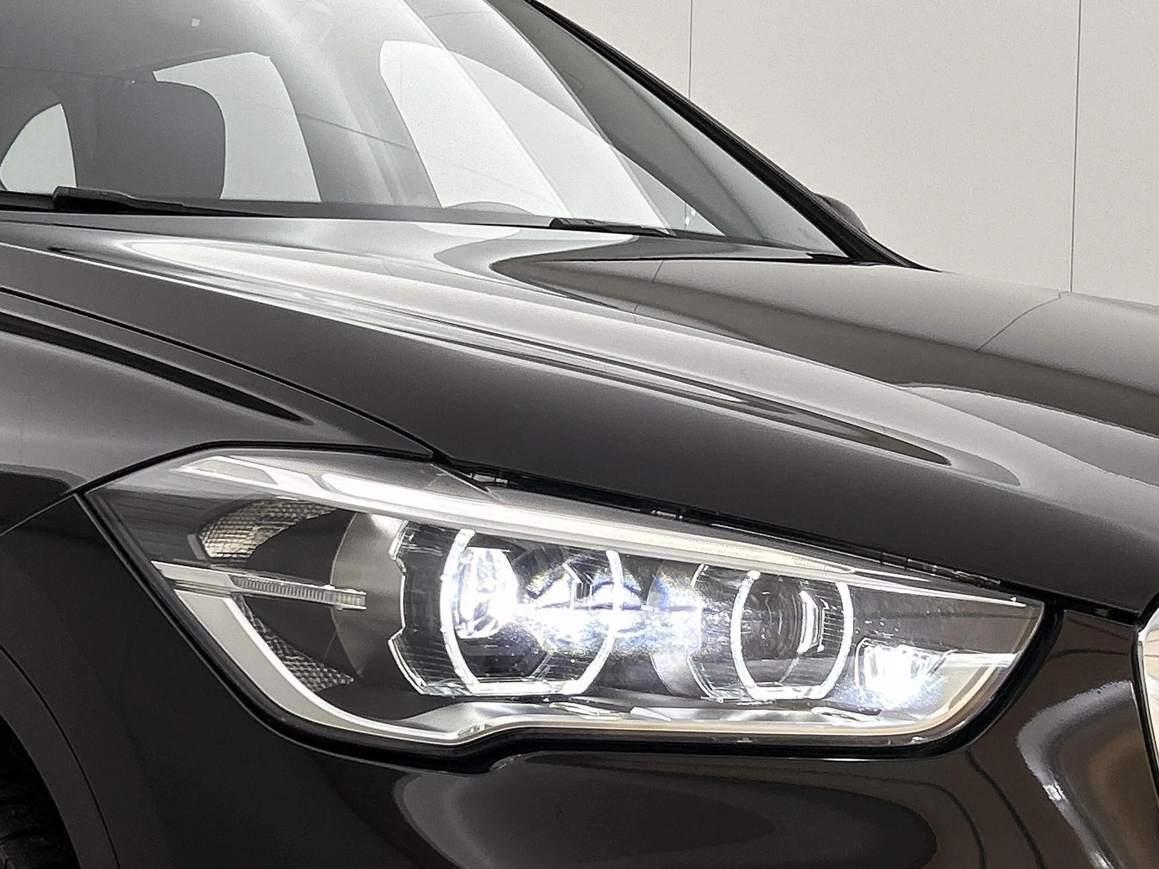 BMW X1 sDrive18i High Executive | Camera | Comfortstoelen — photo 12