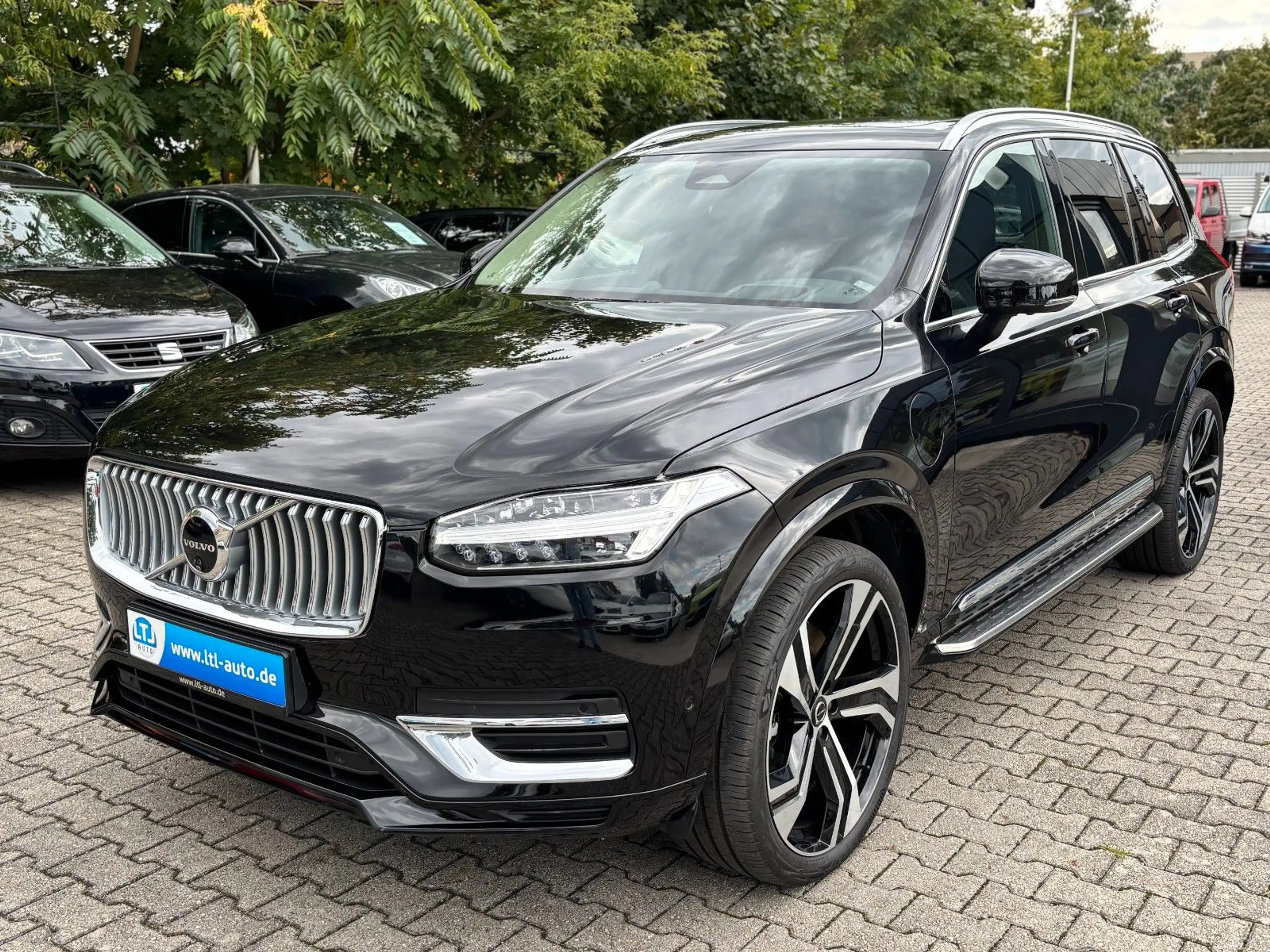 Volvo XC90 UltimateT8 Bright Bowers & Wilkins AWD Luft — photo 3