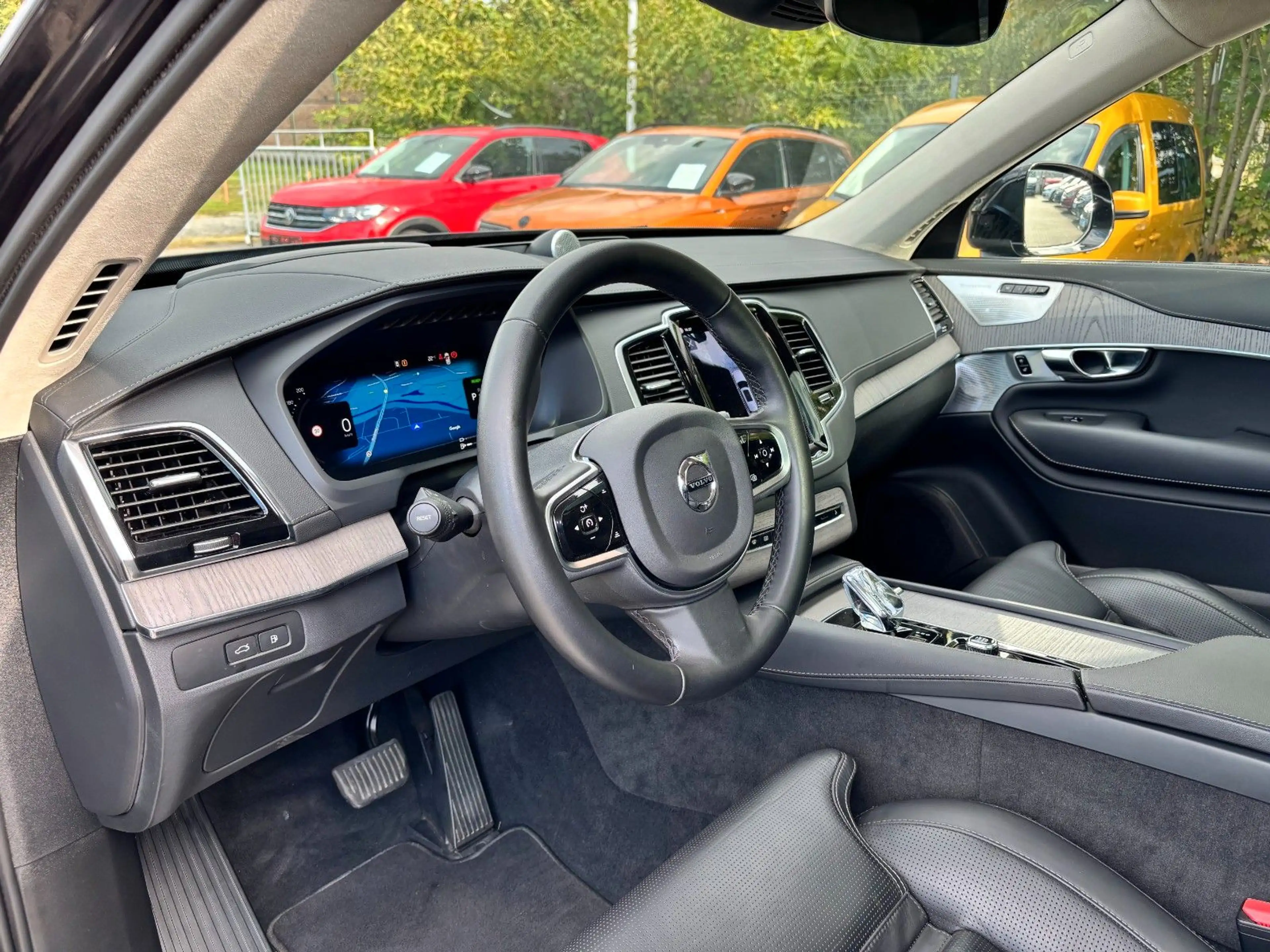 Volvo XC90 UltimateT8 Bright Bowers & Wilkins AWD Luft — photo 13