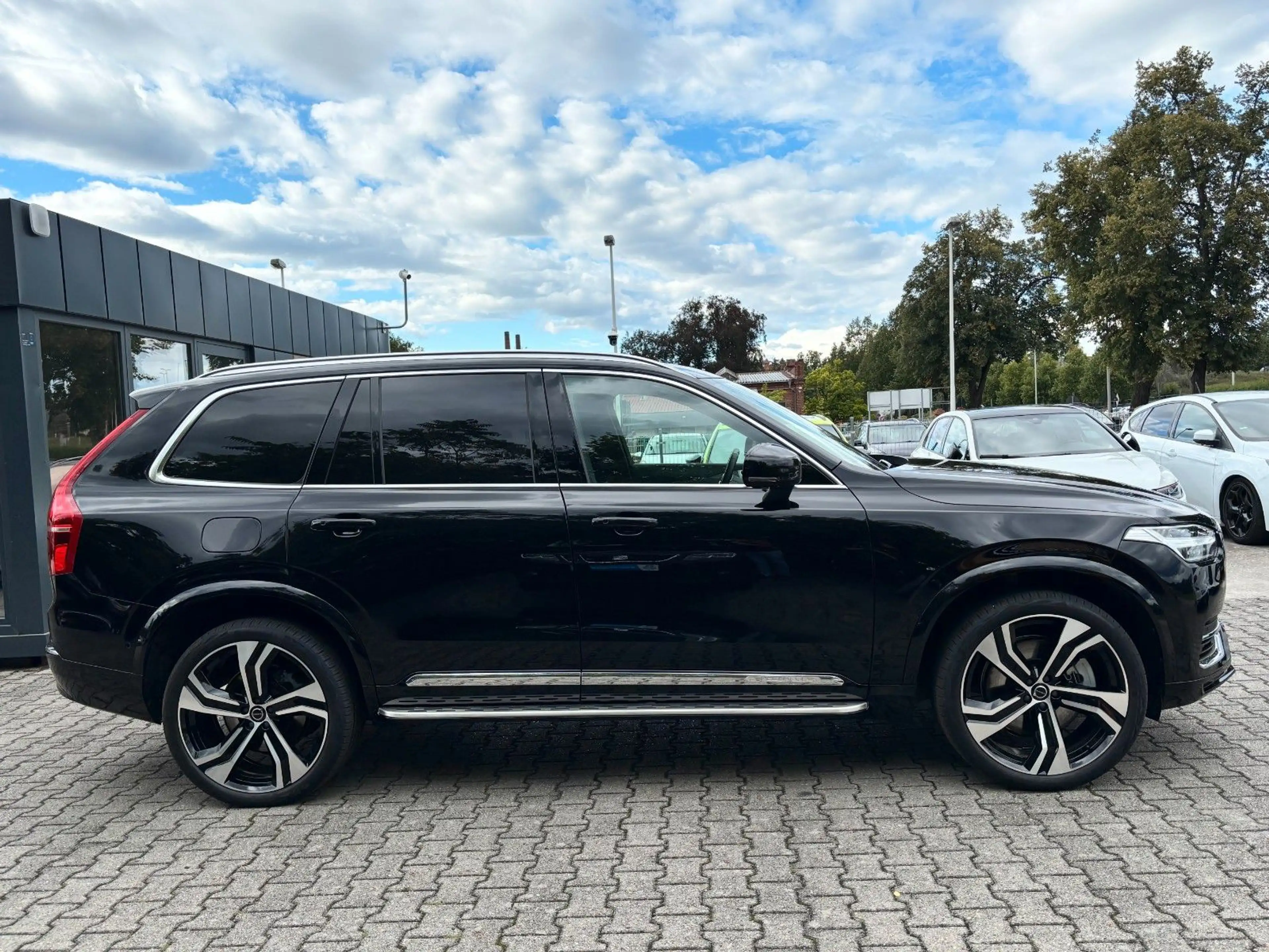 Volvo XC90 UltimateT8 Bright Bowers & Wilkins AWD Luft — photo 8