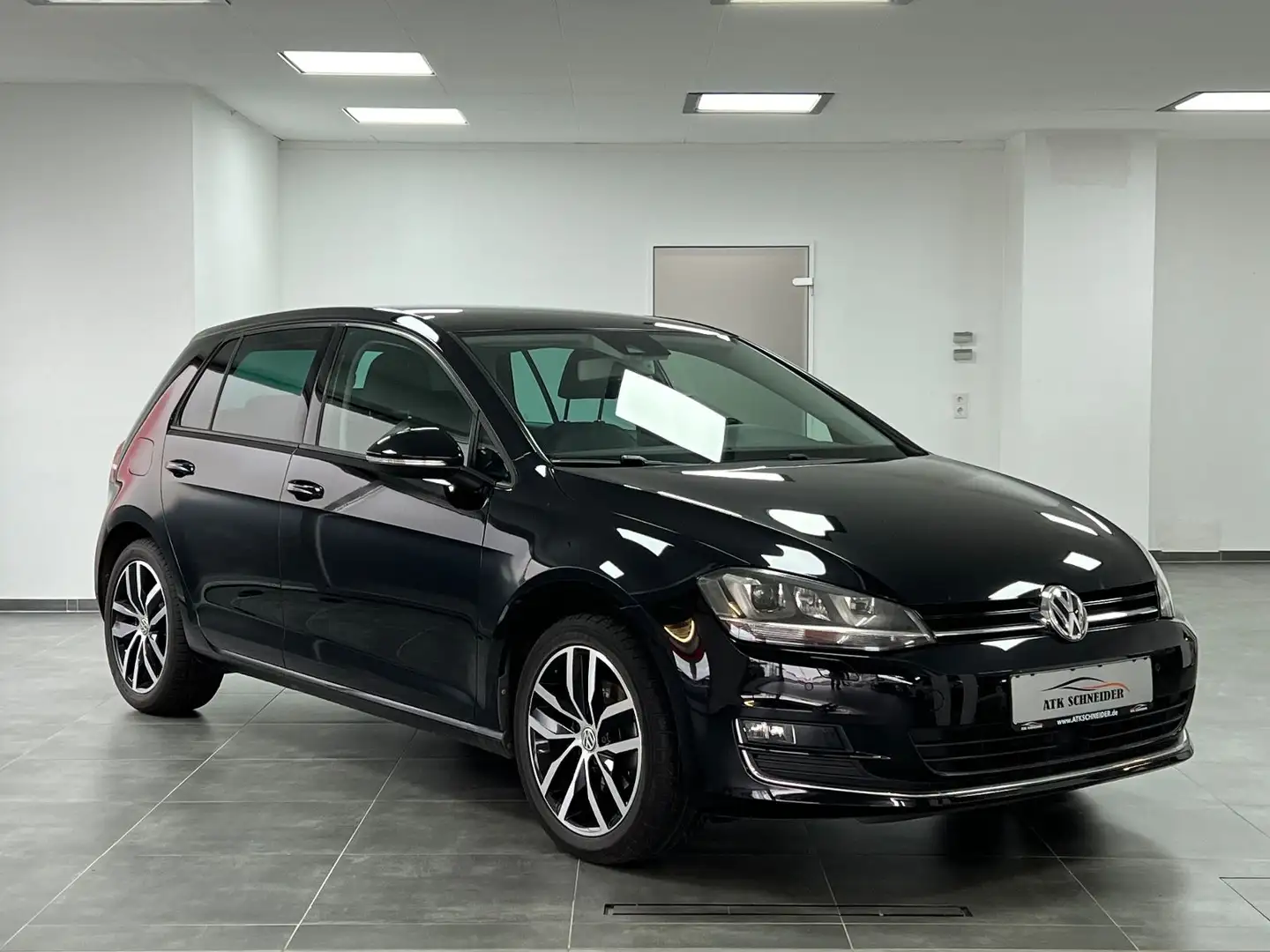 Volkswagen Golf VII Lim. Highline/NAVI/ACC/KAM/ Schwarz - 1