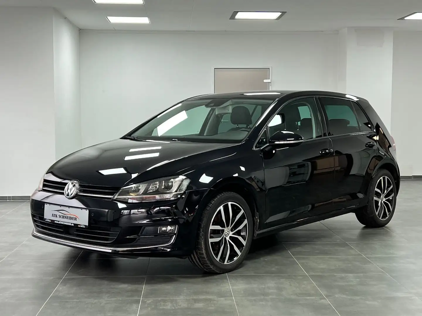 Volkswagen Golf VII Lim. Highline/NAVI/ACC/KAM/ Schwarz - 2