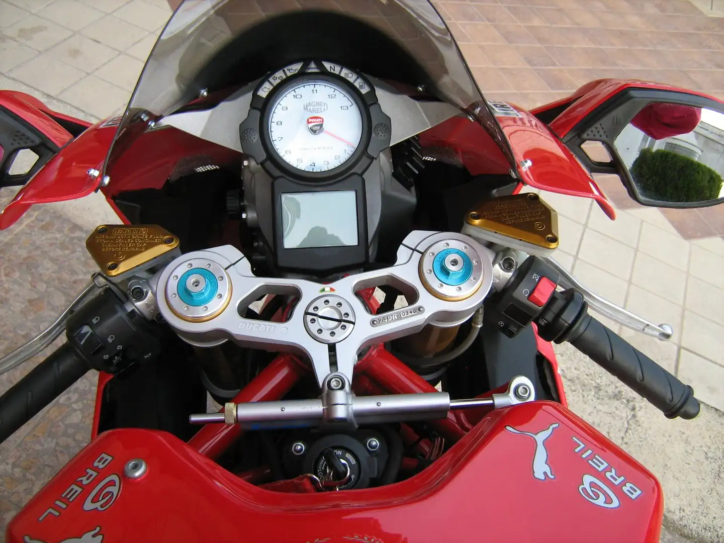 Ducati 749 R numerata Rouge - 2