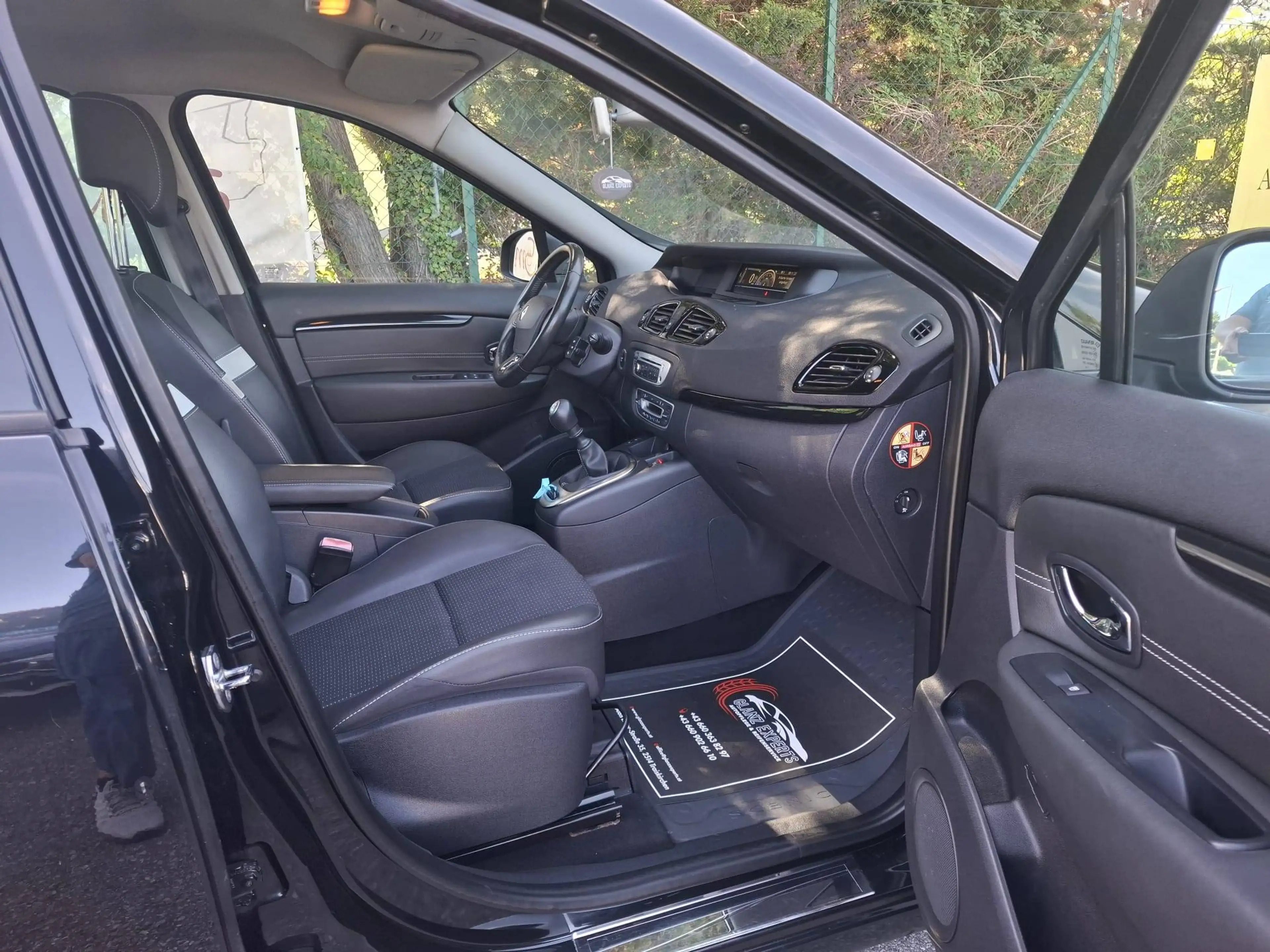 Renault Grand Scenic Grand Scenic Energy TCe 115 S — photo 9