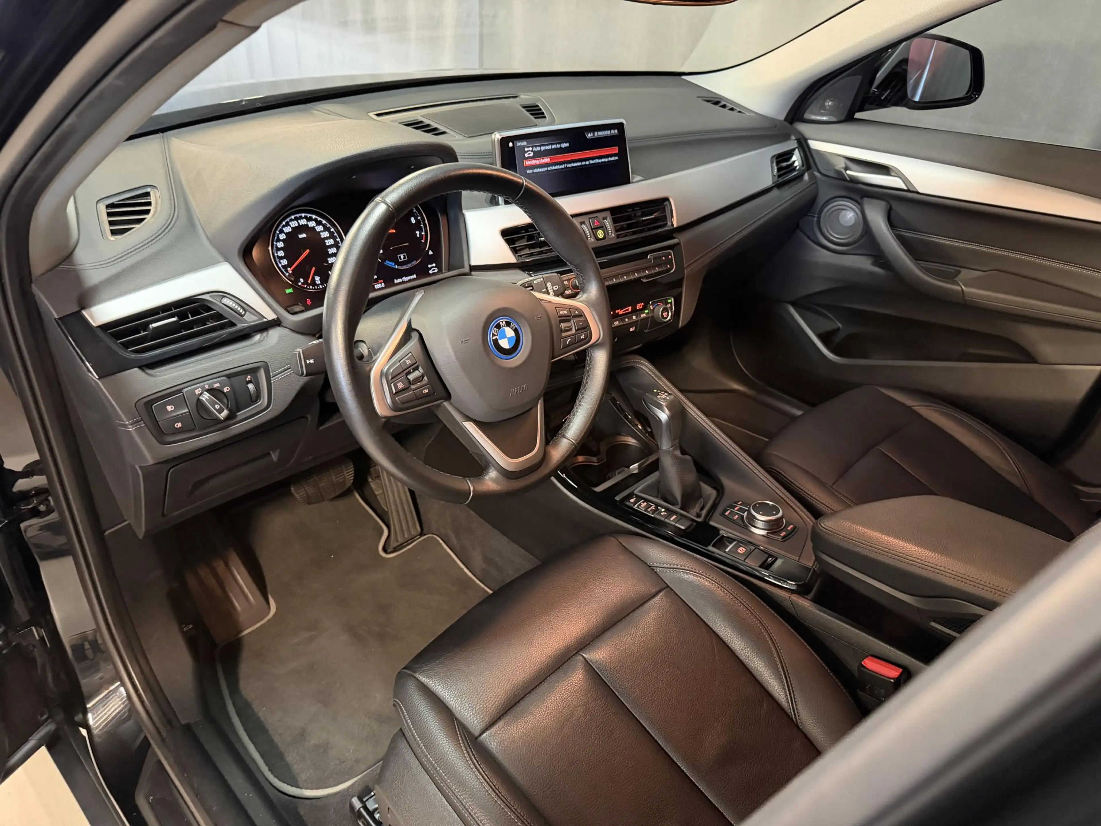 BMW X2 xDrive25e 18"/Leder/Harman Kardon/Camera/Apple Car — photo 22