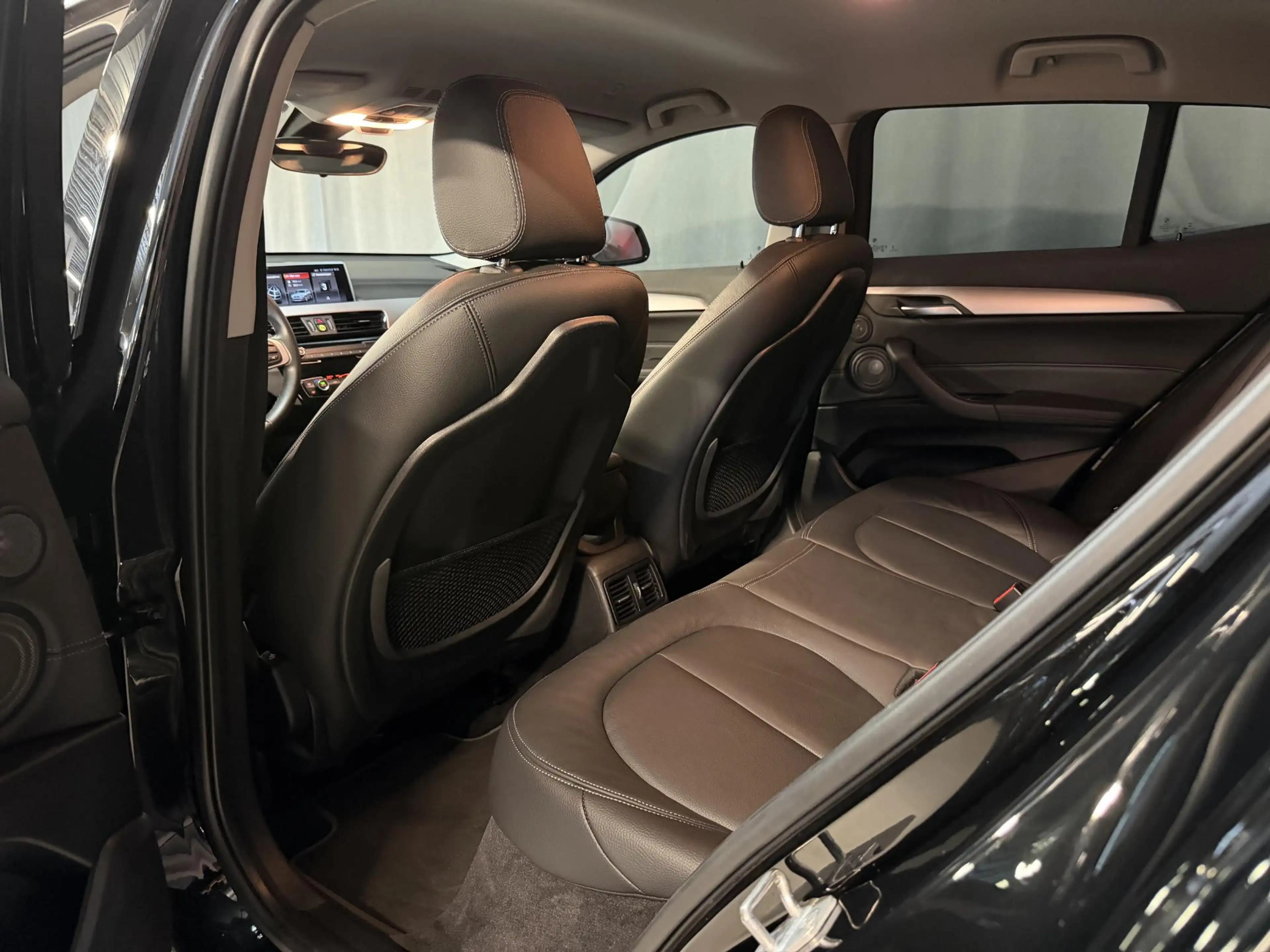 BMW X2 xDrive25e 18"/Leder/Harman Kardon/Camera/Apple Car — photo 34