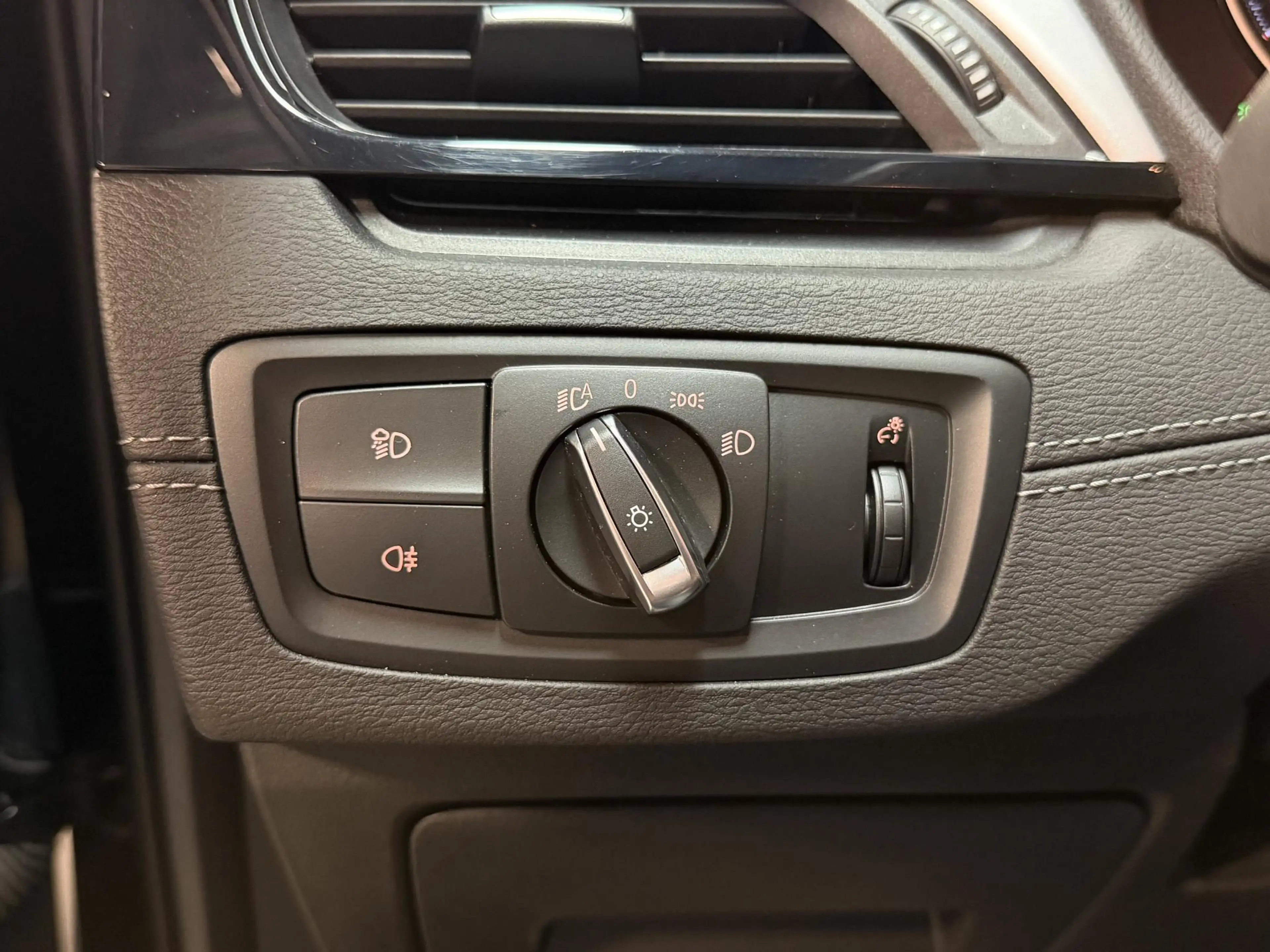 BMW X2 xDrive25e 18"/Leder/Harman Kardon/Camera/Apple Car — photo 23