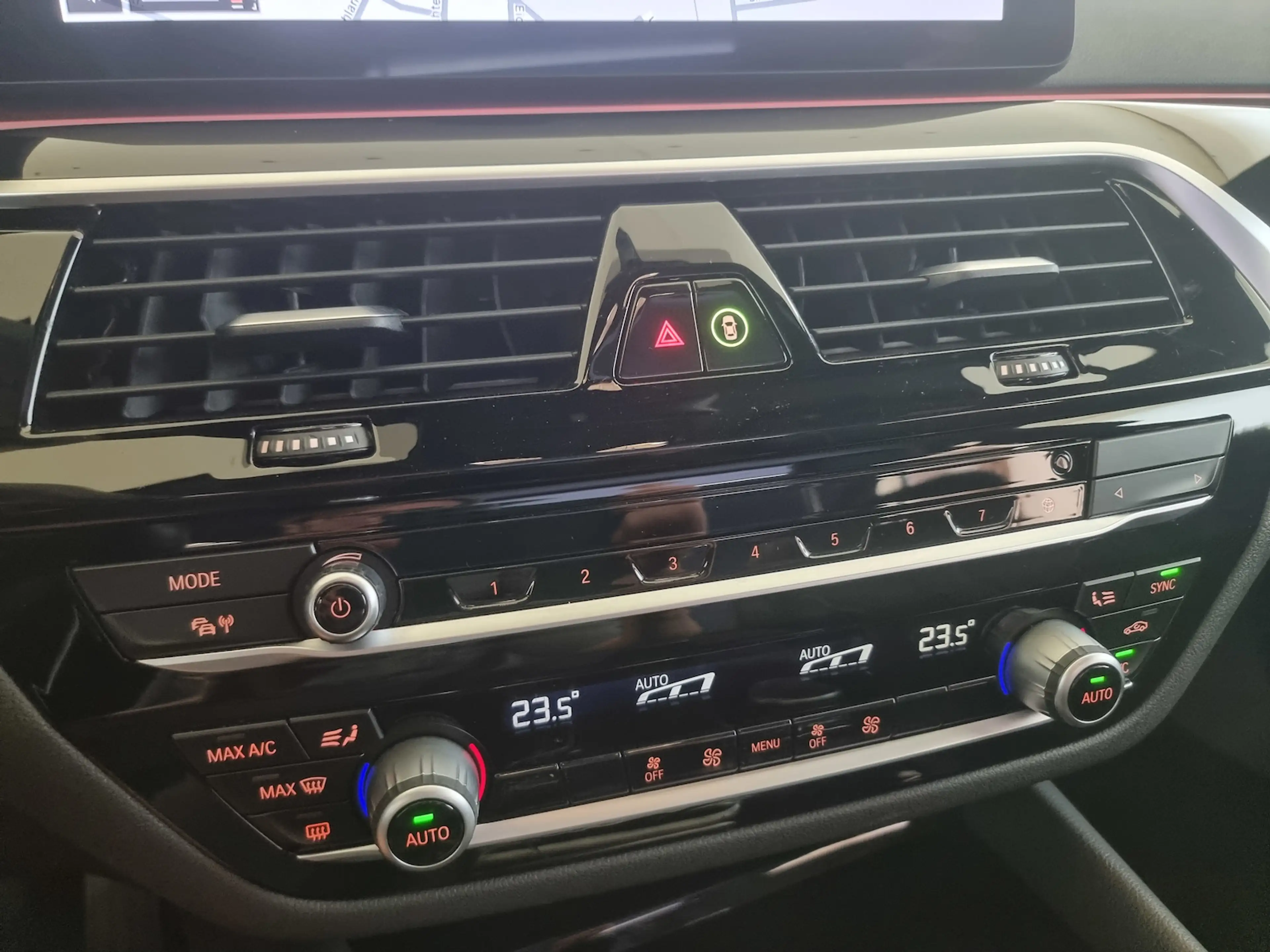 BMW 620 d GT LED Kamera Live Cockpit Leder AHK H/K — photo 15