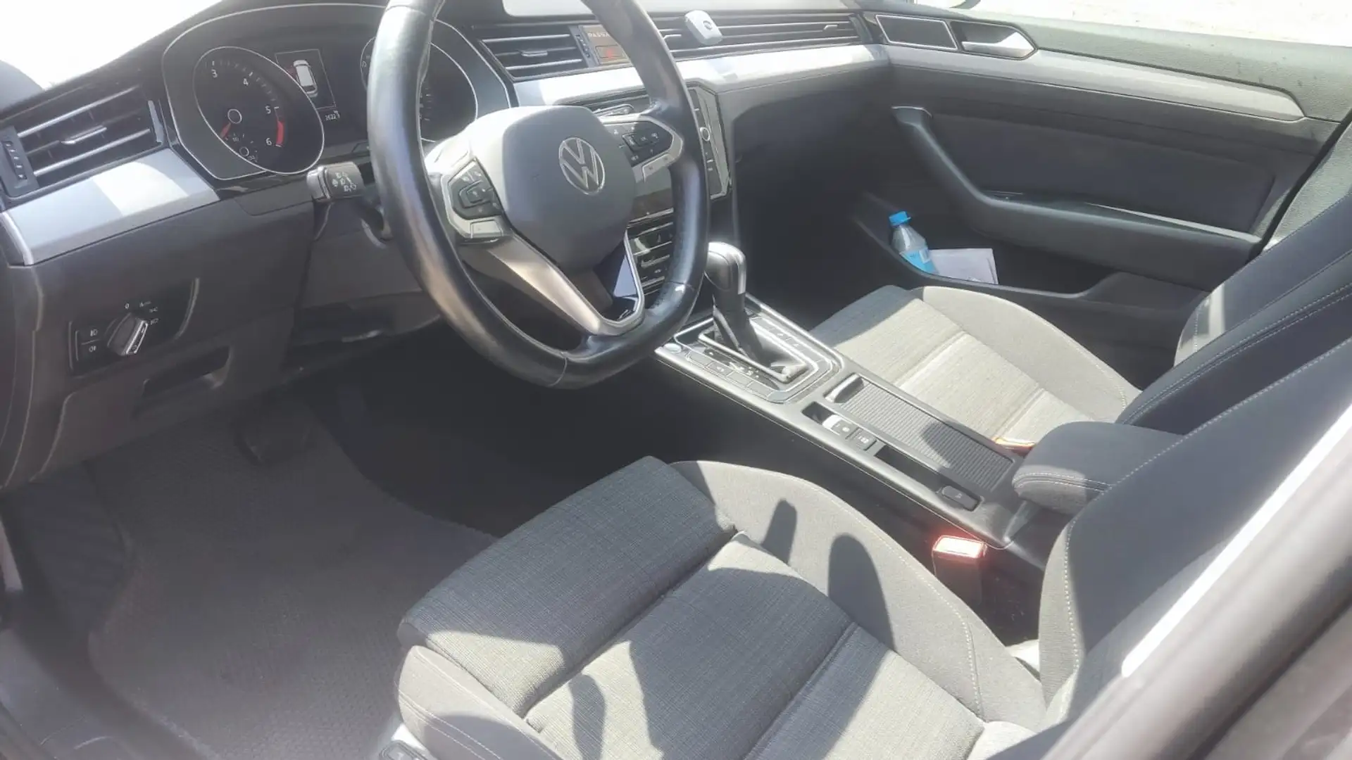 Volkswagen Passat Variant Passat Variant 2.0TDI EVO GS7 110kW Executive Gris - 2