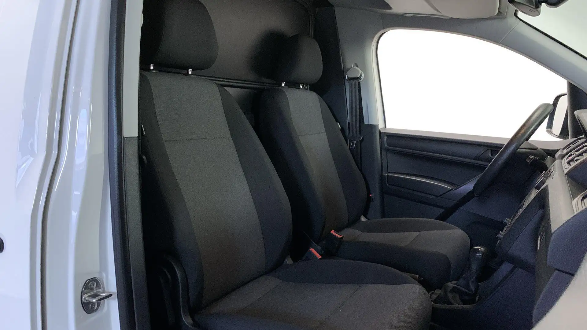 Volkswagen Caddy 2.0 TDI 102pk L2H1 BMT Maxi Comfortline Cruise Con bijela - 2