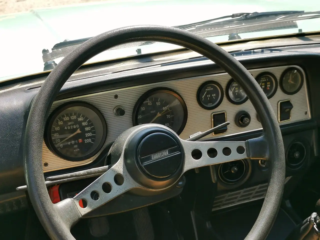 Fiat 124 Coupè Coupè Sport 1975, foto 11