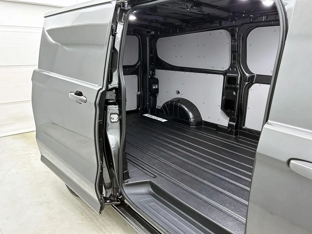 Ford Transit Custom 2026 — фото 12