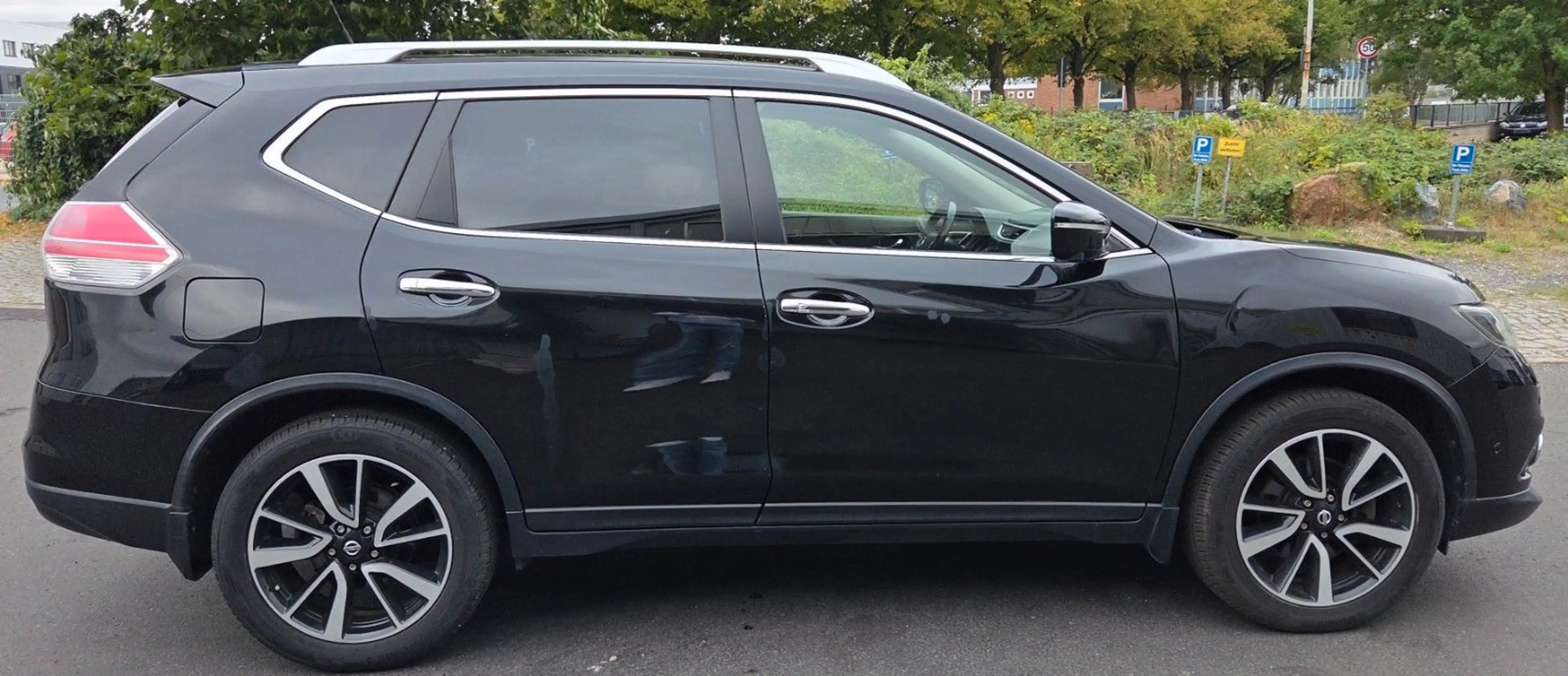 Nissan X-Trail Acenta Pano Klima Navi PDC 1.Hd — photo 4