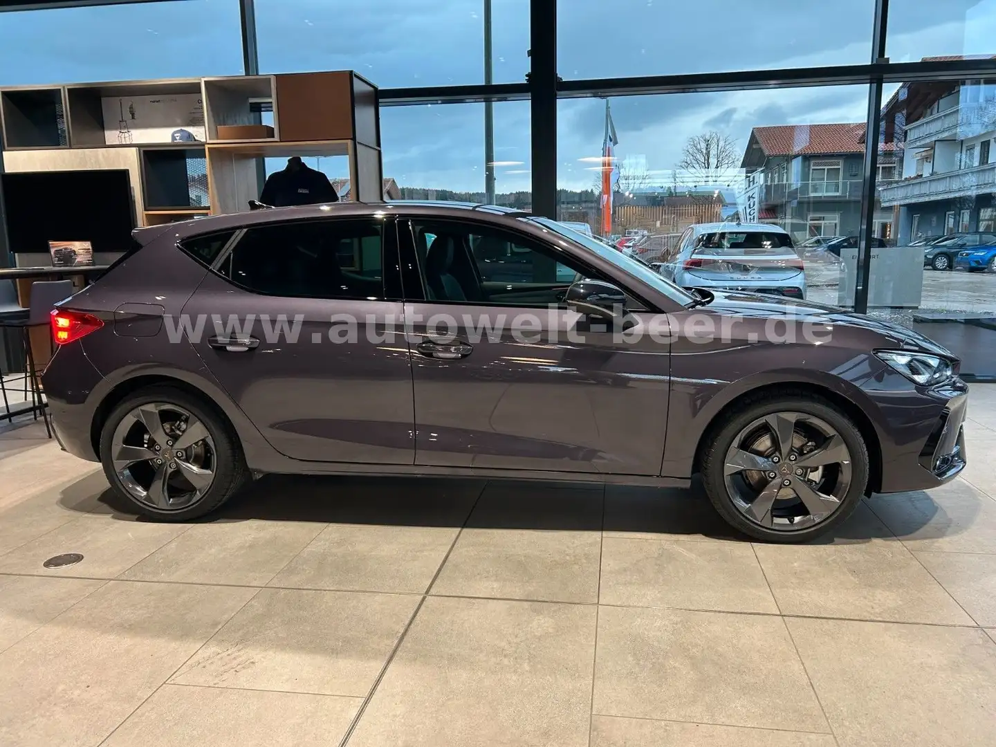 CUPRA Leon 1.5 eTSI 150PS DSG *CAM*FULL LINK* Burdeos - 2