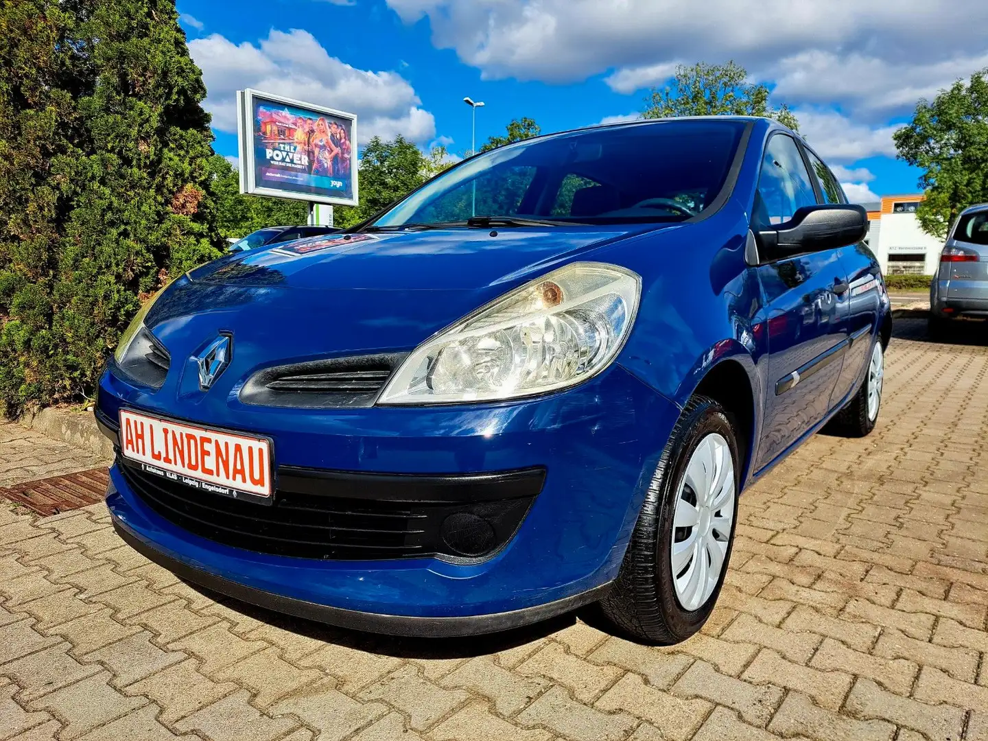 Renault Clio III Expression Blau - 1