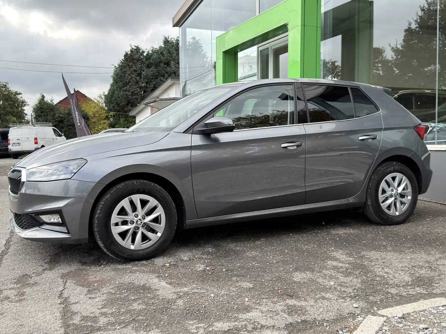 Skoda Fabia Fabia 1.0TSI SmartLink • Garantie 12 Mois Gris - 2